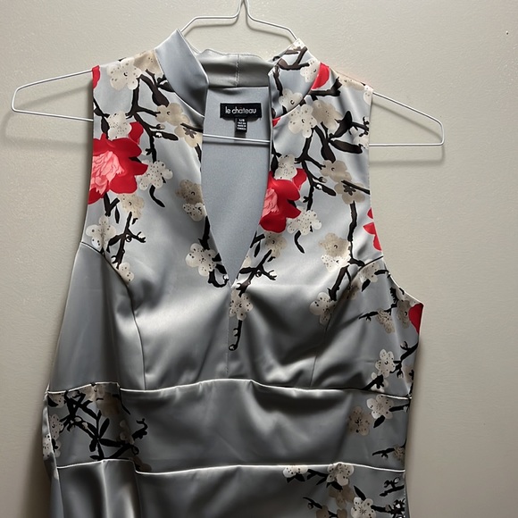 Cherry blossom Japanese style dress. - Picture 2 of 4